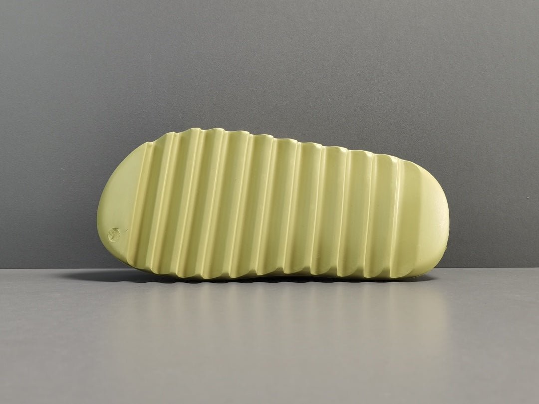 ADIDAS Yeezy Slide - Resin Unisex Streetwear Limited Edition