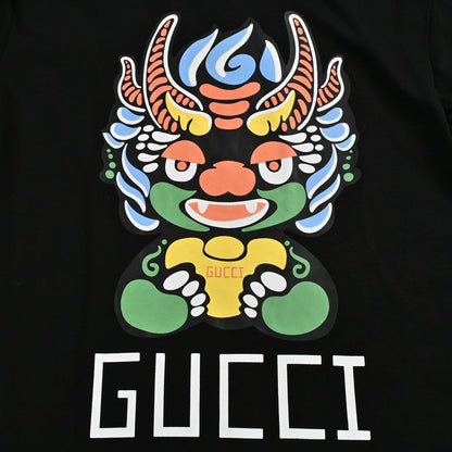Camiseta Gucci con estampado de dragón, negra