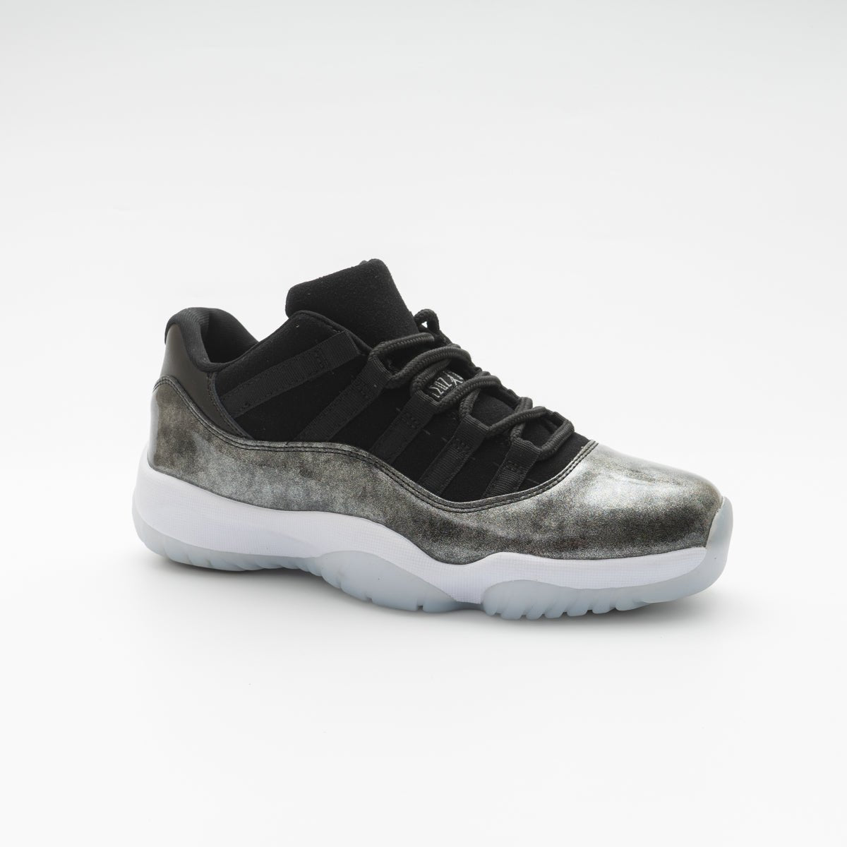 AIR Jordan 11 'earl' - Black Unisex Streetwear Limited Edition - **Air Jordan 11 'Earl'** The Air Jordan 11 'Earl' is an elegant and sophisticated version
