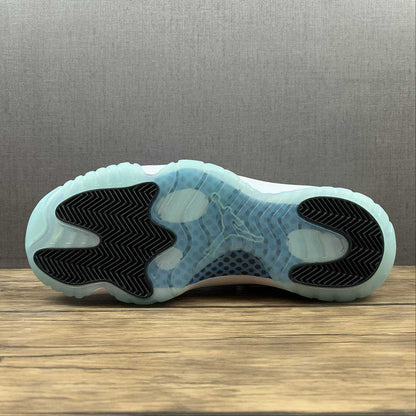 AIR Jordan 11 Retro 2014 - - Legend Blue Sneakers - White Unisex Streetwear Limited Edition - **Air Jordan 11 Retro 2014 White/White/Legend Blue** Introducing the Air Jordan 11 Retro 2014 White/White/