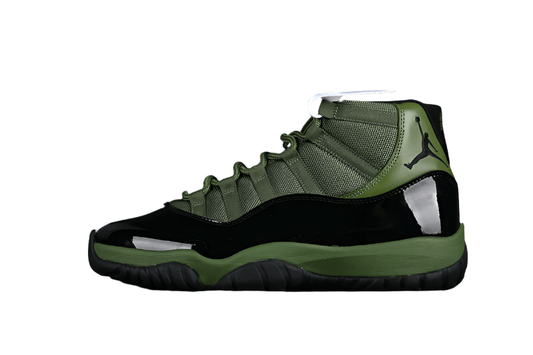 AIR Jordan 11 Retro - Green - Black Unisex Streetwear Limited Edition - Unleash unparalleled style and performance with the Air Jordan 11 Retro Black/Green, a masterpiece that