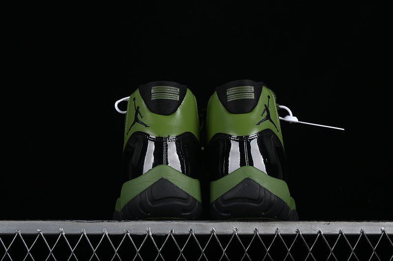 AIR Jordan 11 Retro - Green - Black Unisex Streetwear Limited Edition - Unleash unparalleled style and performance with the Air Jordan 11 Retro Black/Green, a masterpiece that