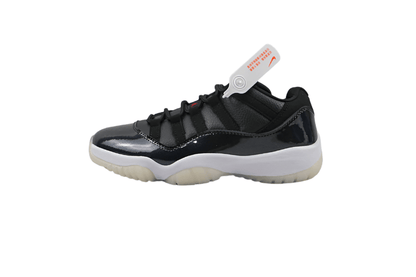AIR Jordan 11 Retro Low 72-10 - Gym Red - White - Sail - Black Unisex Streetwear Limited Edition - Celebrate one of the greatest seasons in basketball history with the Air Jordan 11 Retro