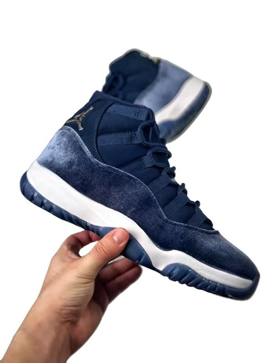 Air Jordan 11 Retro midnight Navy Unisex Streetwear Limited Edition