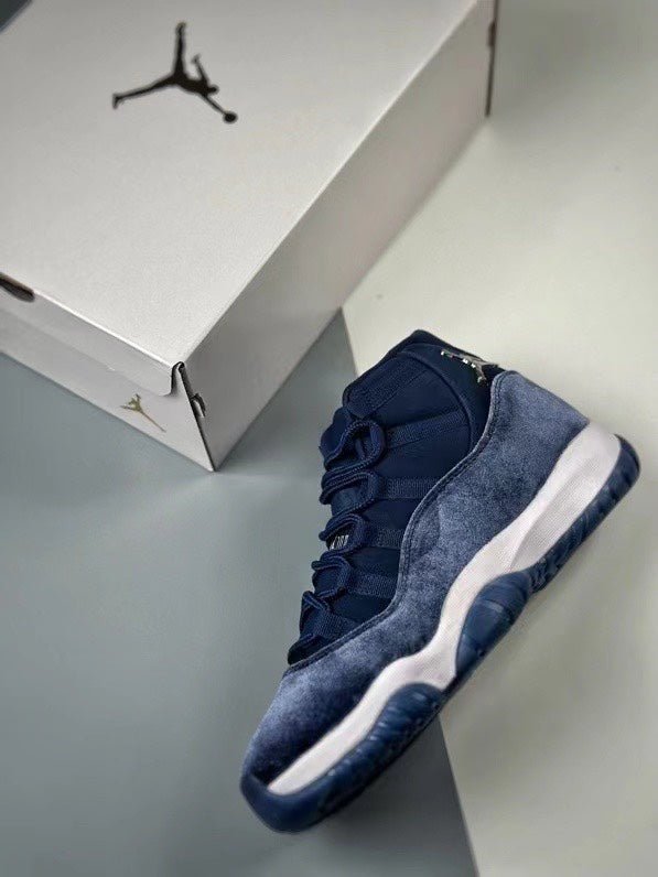 Air Jordan 11 Retro midnight Navy Unisex Streetwear Limited Edition