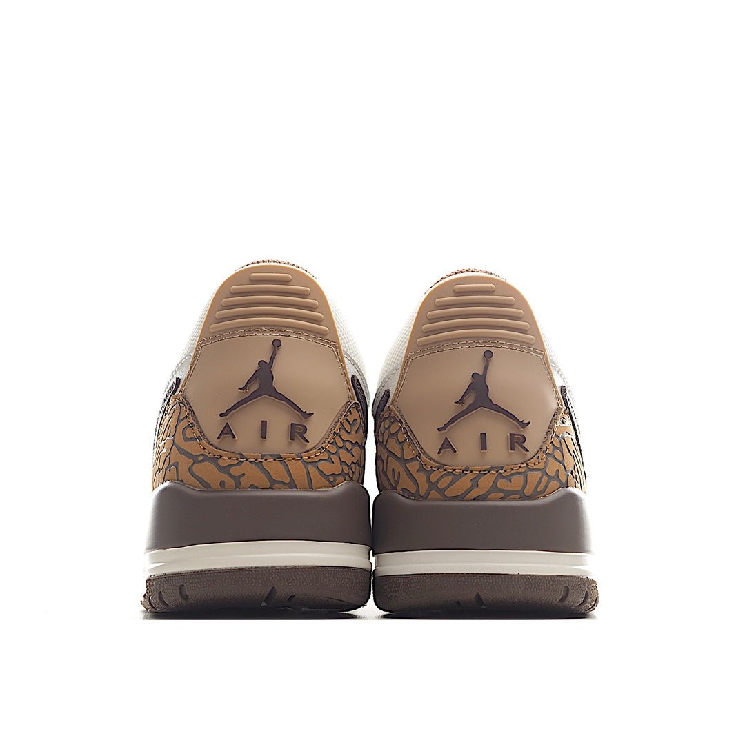 AIR Jordan 11 'white - Brown' Unisex Streetwear Limited Edition - **Air Jordan 11 'White/Brown'** The Air Jordan 11 'White/Brown' offers a refined and earthy twist