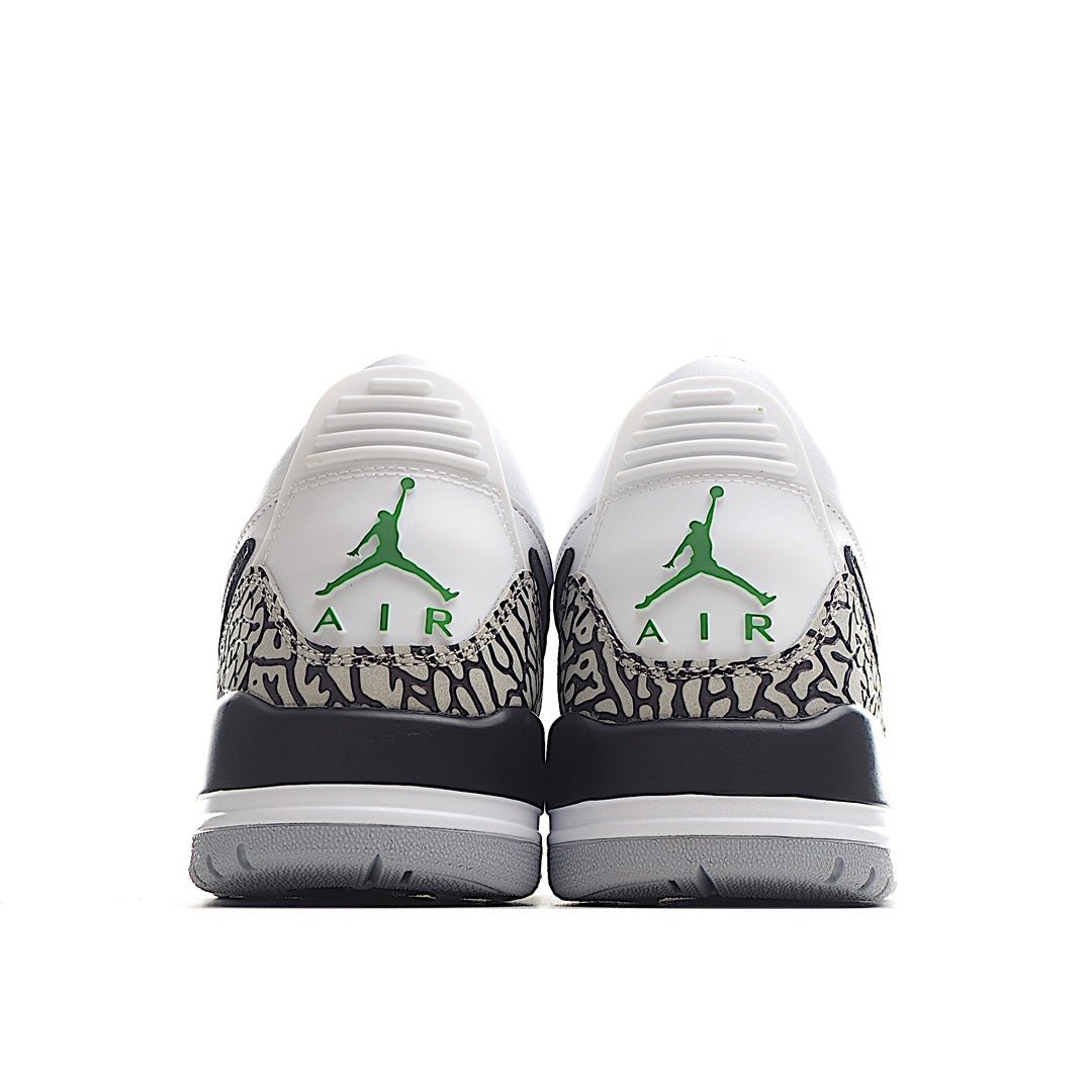 AIR Jordan 11 'white - Green' Unisex Streetwear Limited Edition - **Air Jordan 11 'White/Green'** The Air Jordan 11 'White/Green' is a fresh and bold interpretation