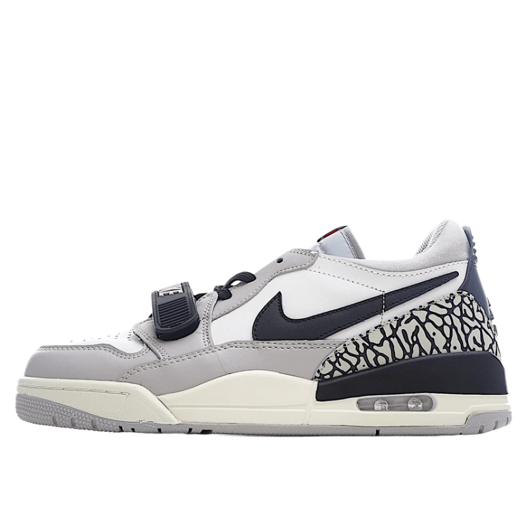 AIR Jordan 11 'white - Grey' Unisex Streetwear Limited Edition - **Air Jordan 11 'White/Grey'** The Air Jordan 11 'White/Grey' is a sophisticated and versatile edition