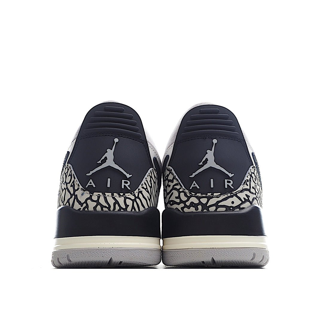 AIR Jordan 11 'white - Grey' Unisex Streetwear Limited Edition - **Air Jordan 11 'White/Grey'** The Air Jordan 11 'White/Grey' is a sophisticated and versatile edition