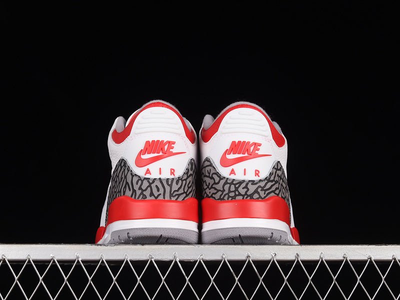 AIR Jordan 3 Retro 2022 White - Fire Red - Cement Grey - Sneakers - Black Unisex Streetwear Limited Edition - **Air Jordan 3 Retro 2022 White/Fire Red/Cement Grey/Black** Experience the perfect blend