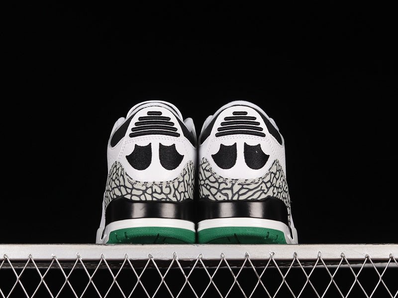 AIR Jordan 3 Retro Oregon Pit Crew White - - Green Sneakers - Black Unisex Streetwear Limited Edition - **Air Jordan 3 Retro Oregon Pit Crew White/Black/Green** Celebrate the spirit of college basketb