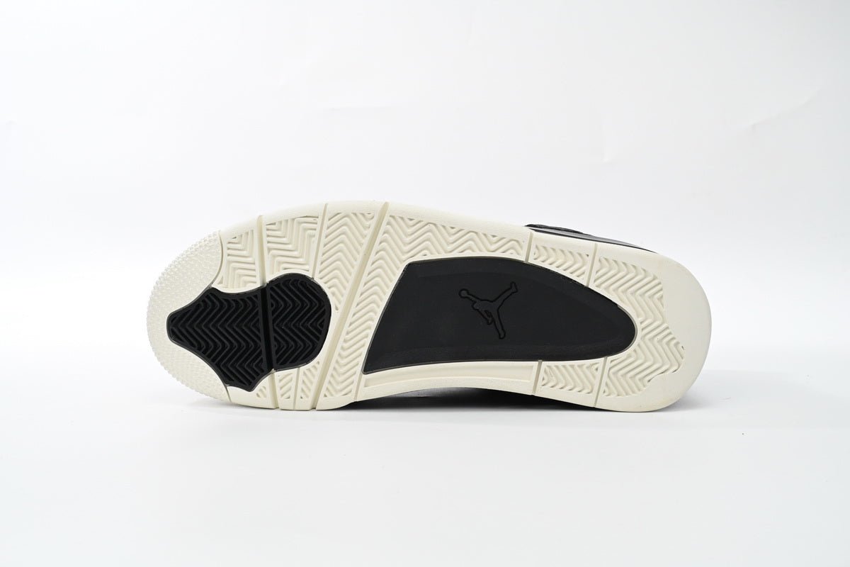 Air Jordan 4 Snake - Black Unisex Streetwear Limited Edition - **Air Jordan 4 Black Snake: Luxurious Craftsmanship with a Bold Edge** The Air Jordan 4