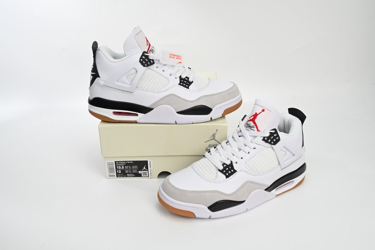 Air Jordan 4 White T-Shirt - Black Unisex Streetwear Limited Edition - Experience timeless style and unmatched performance with the Air Jordan 4 White Black, a sneaker