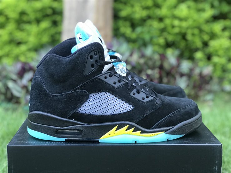Air Jordan 5 'aqua' T-Shirt - Black Unisex Streetwear Limited Edition