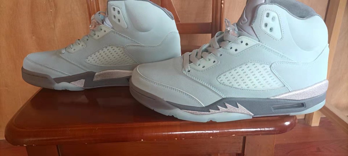Air Jordan 5 'blue Suede' Sneakers Unisex Streetwear Limited Edition - **Product Description: Air Jordan 5 'Blue Suede'** The Air Jordan 5 'Blue Suede' stands out