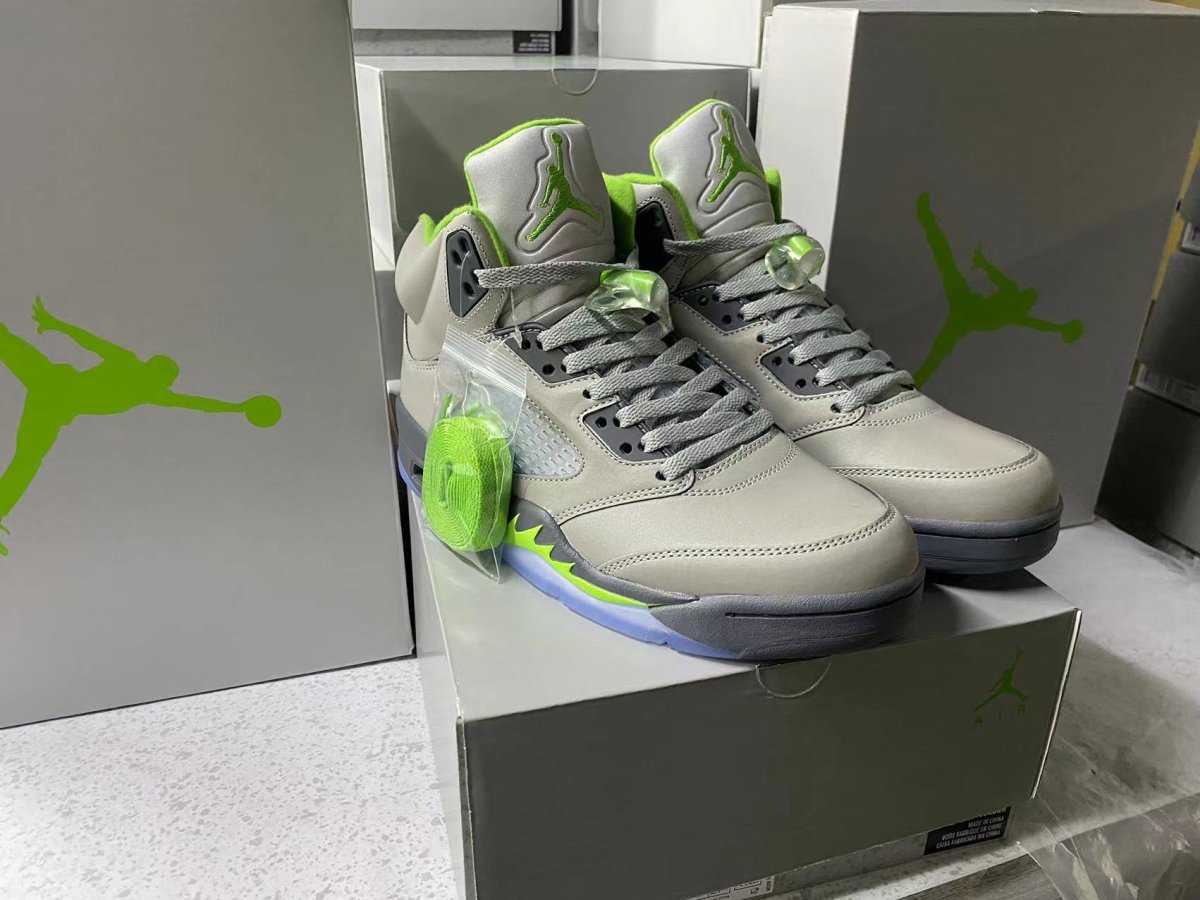 Air Jordan 5 'green Bean' T-Shirt Unisex Streetwear Limited Edition