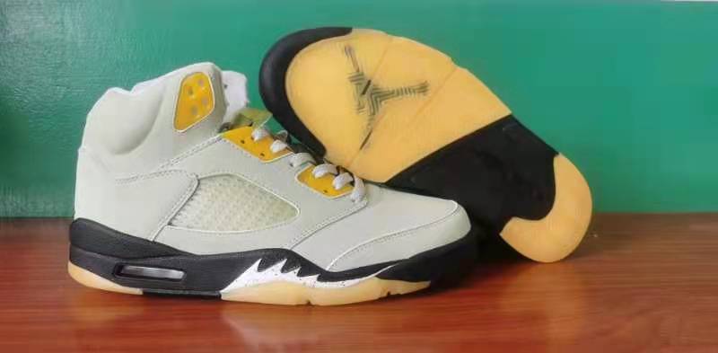 Air Jordan 5 'light Bone - Club Gold' T-Shirt - Black Unisex Streetwear Limited Edition - **Product Description: Air Jordan 5 'Light Bone/Club Gold'** The Air Jordan 5 'Light Bone/Club Gold'