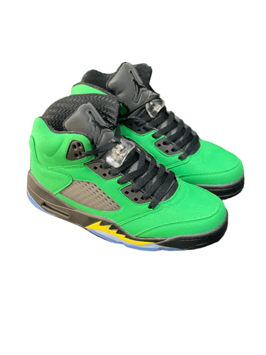 Air Jordan 5 'oregon Ducks' Sneakers - Black Unisex Streetwear Limited Edition - **Product Description: Air Jordan 5 'Oregon Ducks'** The Air Jordan 5 'Oregon Ducks' is a