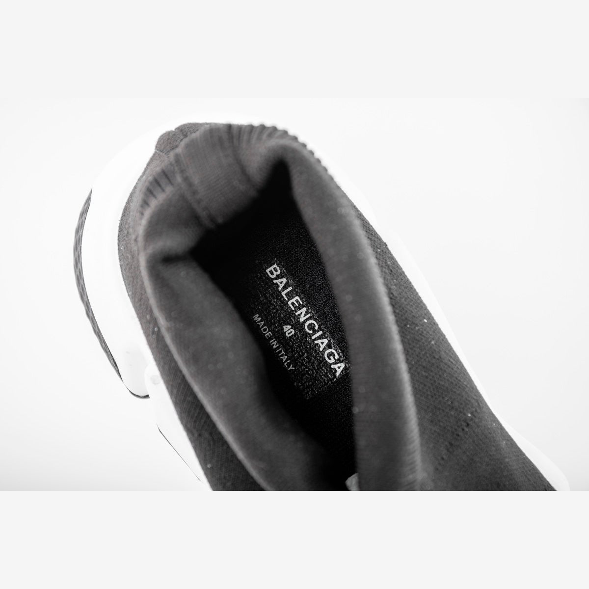 BALENCIAGA Speed Trainer - White - Black Unisex Streetwear Limited Edition - The Balenciaga Speed Trainer x Black White Black edition presents a striking monochromatic design that