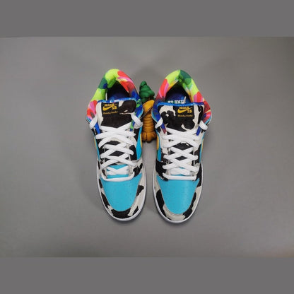 NIKE Sb Dunk Low - Ben & Jerry's Chunky Dunky - Red Unisex Streetwear Limited Edition