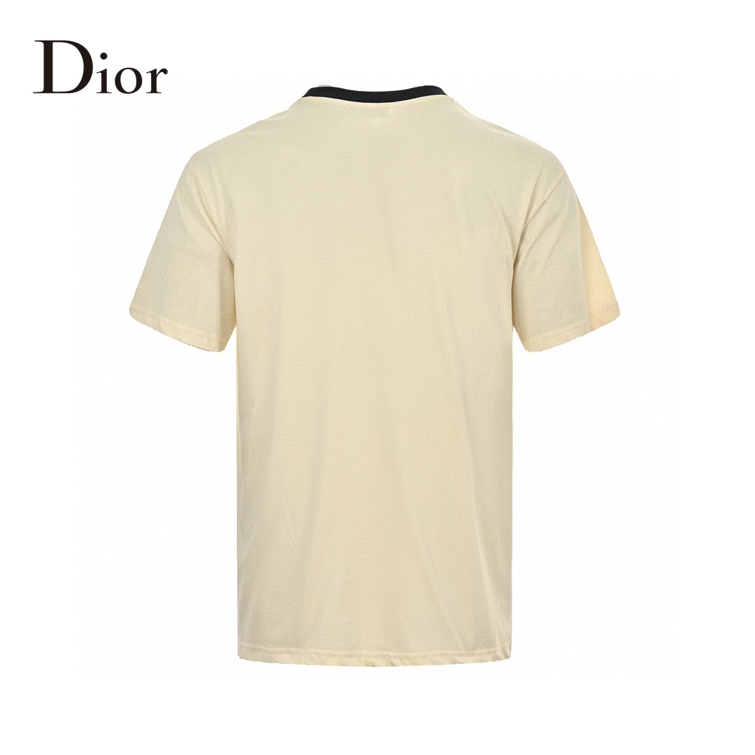 Dior Cream T-shirt With Trim - Black Unisex Streetwear Limited Edition - <span>This Dior t-shirt features a minimalist design with a cream-colored cotton fabric and black trim