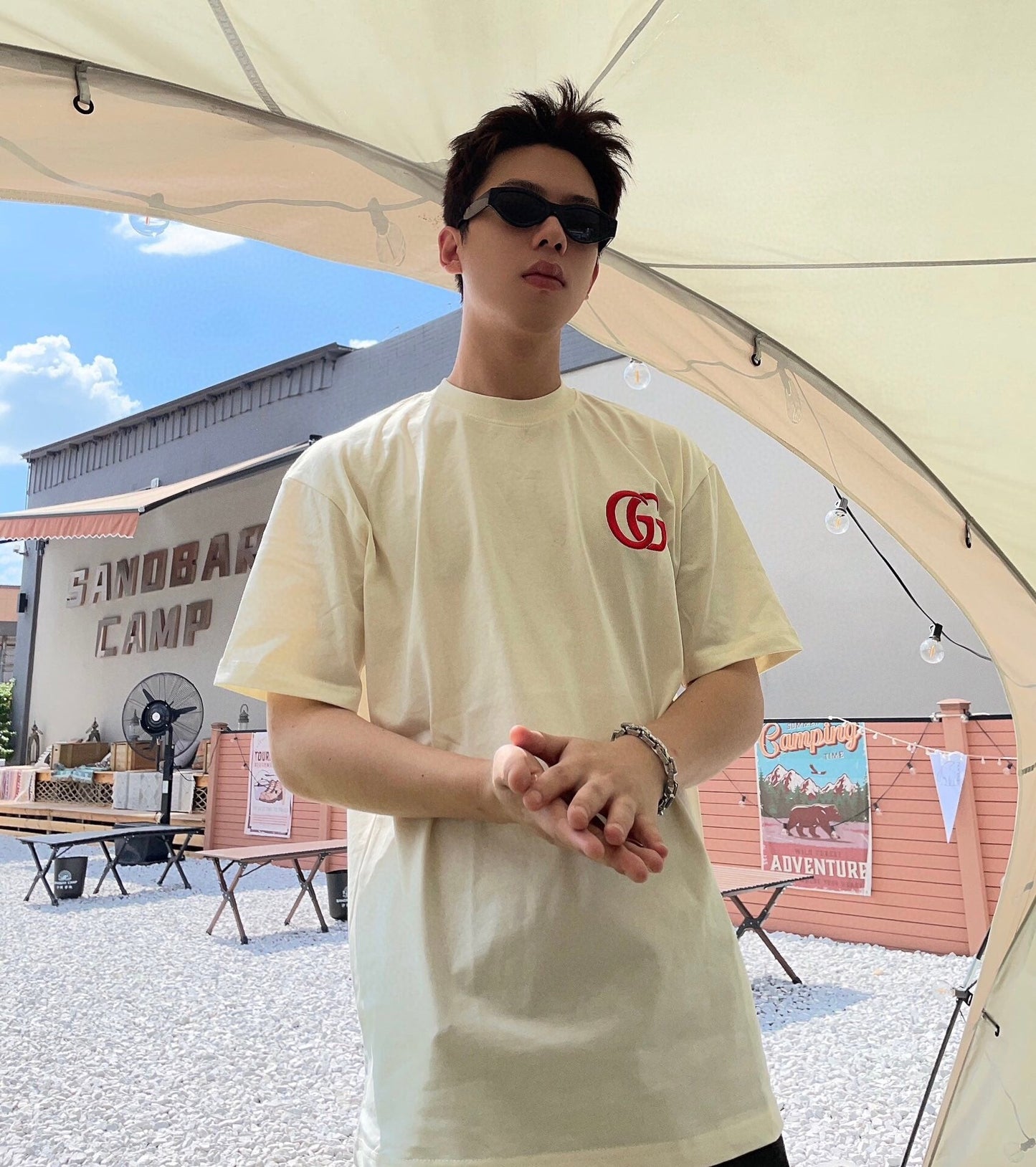 Camiseta con el logo doble G de Gucci