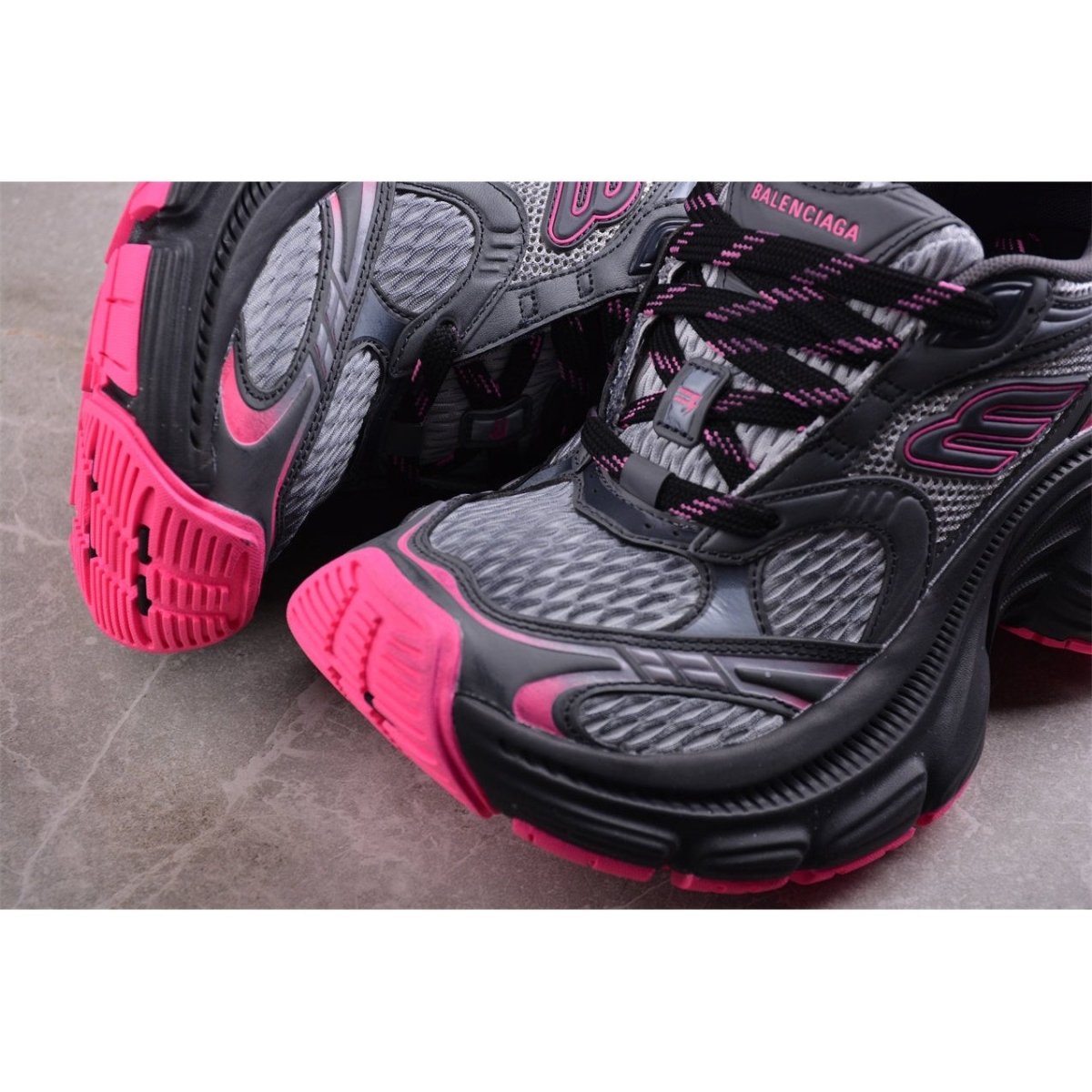 BALENCIAGA 10 - L - Grey Pink Sneakers - Black Unisex Streetwear Limited Edition - Introducing the BALENCIAGA 10XL x Grey Pink Black, a daring fusion of bold design and