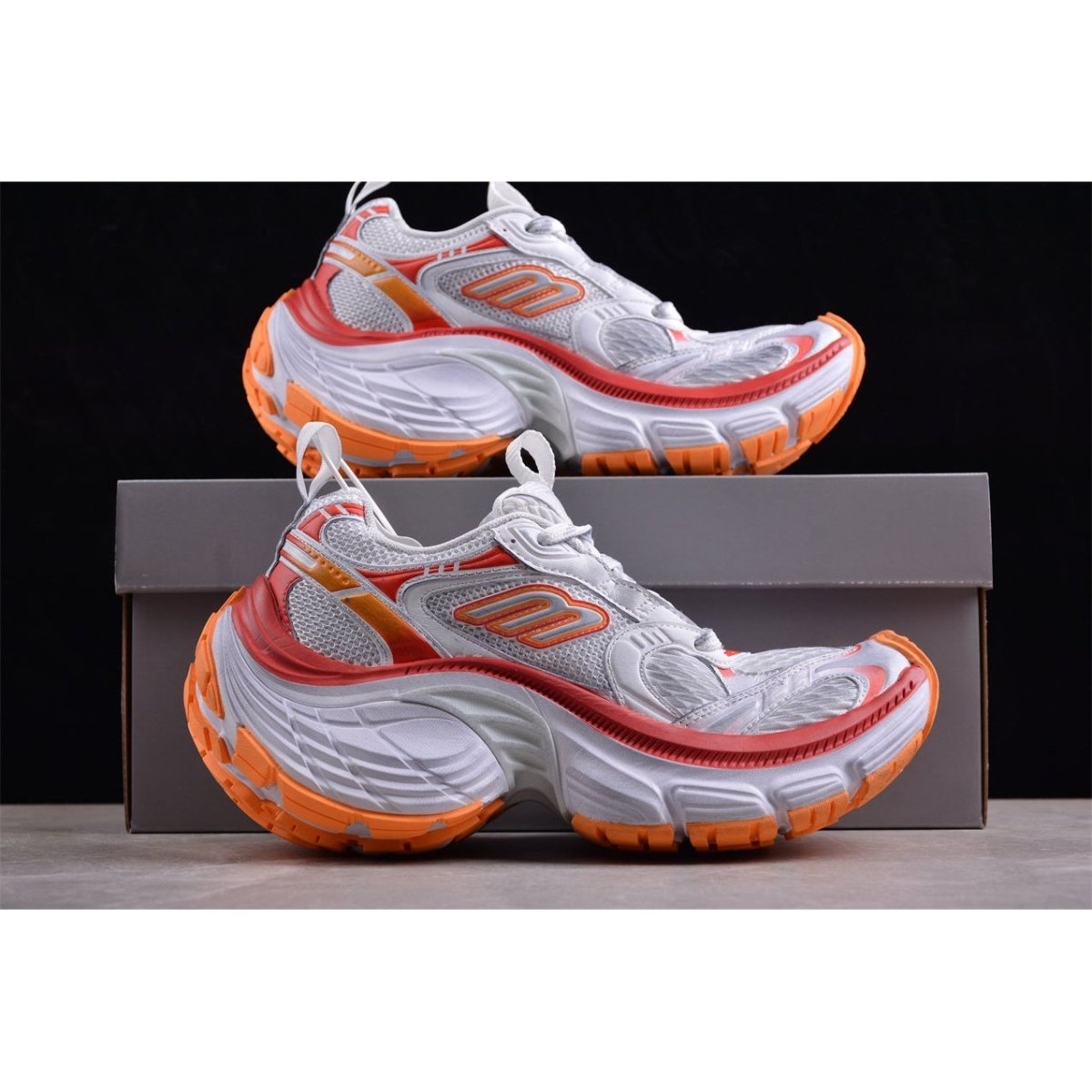 BALENCIAGA 10 - L - Red Orange Sneakers - White Unisex Streetwear Limited Edition - The BALENCIAGA 10XL x White Red Orange sneakers are a vivid masterpiece in the world
