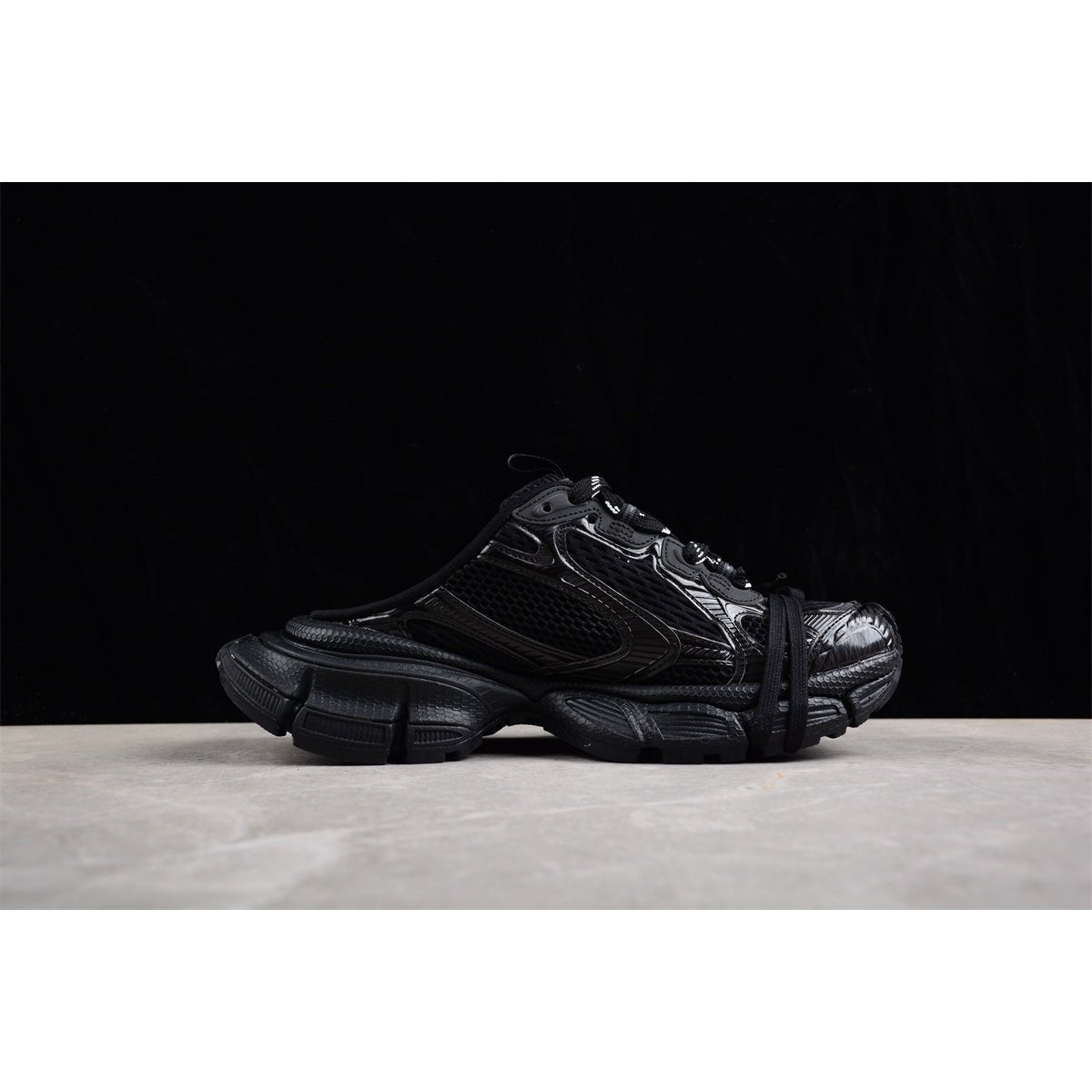 BALENCIAGA 3 - L Mule - All - Black Unisex Streetwear Limited Edition - Introducing the BALENCIAGA 3XL Mule x All Black, a bold fusion of style and comfort.