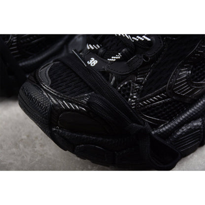 BALENCIAGA 3 - L Mule - All - Black Unisex Streetwear Limited Edition - Introducing the BALENCIAGA 3XL Mule x All Black, a bold fusion of style and comfort.