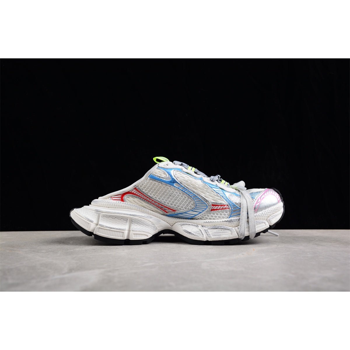 BALENCIAGA 3 - L Mule - Beige Blue - Red Unisex Streetwear Limited Edition - Introducing the BALENCIAGA 3XL Mule x Beige Blue Red, a striking combination of contemporary design