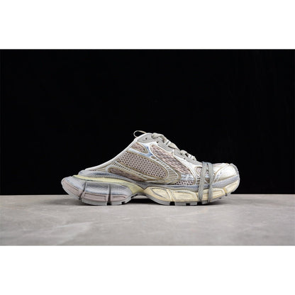 BALENCIAGA 3 - L Mule - Champagne Gold Unisex Streetwear Limited Edition - The Balenciaga 3XL Mule x Champagne Gold embodies opulence and cutting-edge design. Featuring a striking