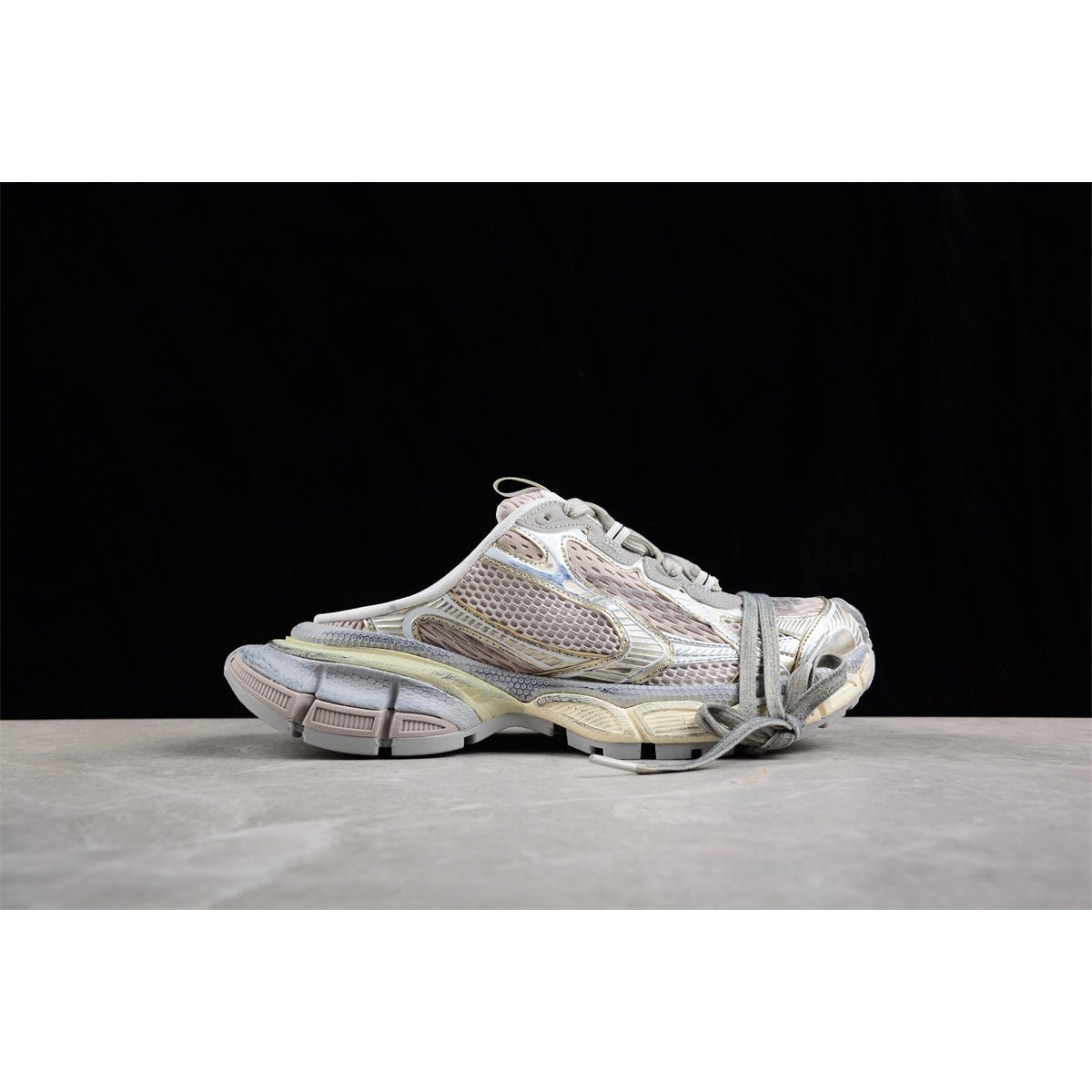 BALENCIAGA 3 - L Mule - Champagne Gold Unisex Streetwear Limited Edition - The Balenciaga 3XL Mule x Champagne Gold embodies opulence and cutting-edge design. Featuring a striking
