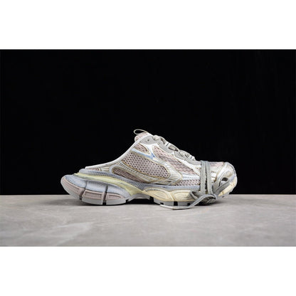 BALENCIAGA 3 - L Mule - Champagne Gold Unisex Streetwear Limited Edition - The Balenciaga 3XL Mule x Champagne Gold embodies opulence and cutting-edge design. Featuring a striking