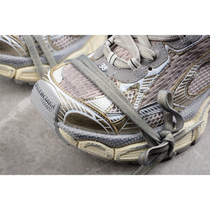 BALENCIAGA 3 - L Mule - Champagne Gold Unisex Streetwear Limited Edition - The Balenciaga 3XL Mule x Champagne Gold embodies opulence and cutting-edge design. Featuring a striking