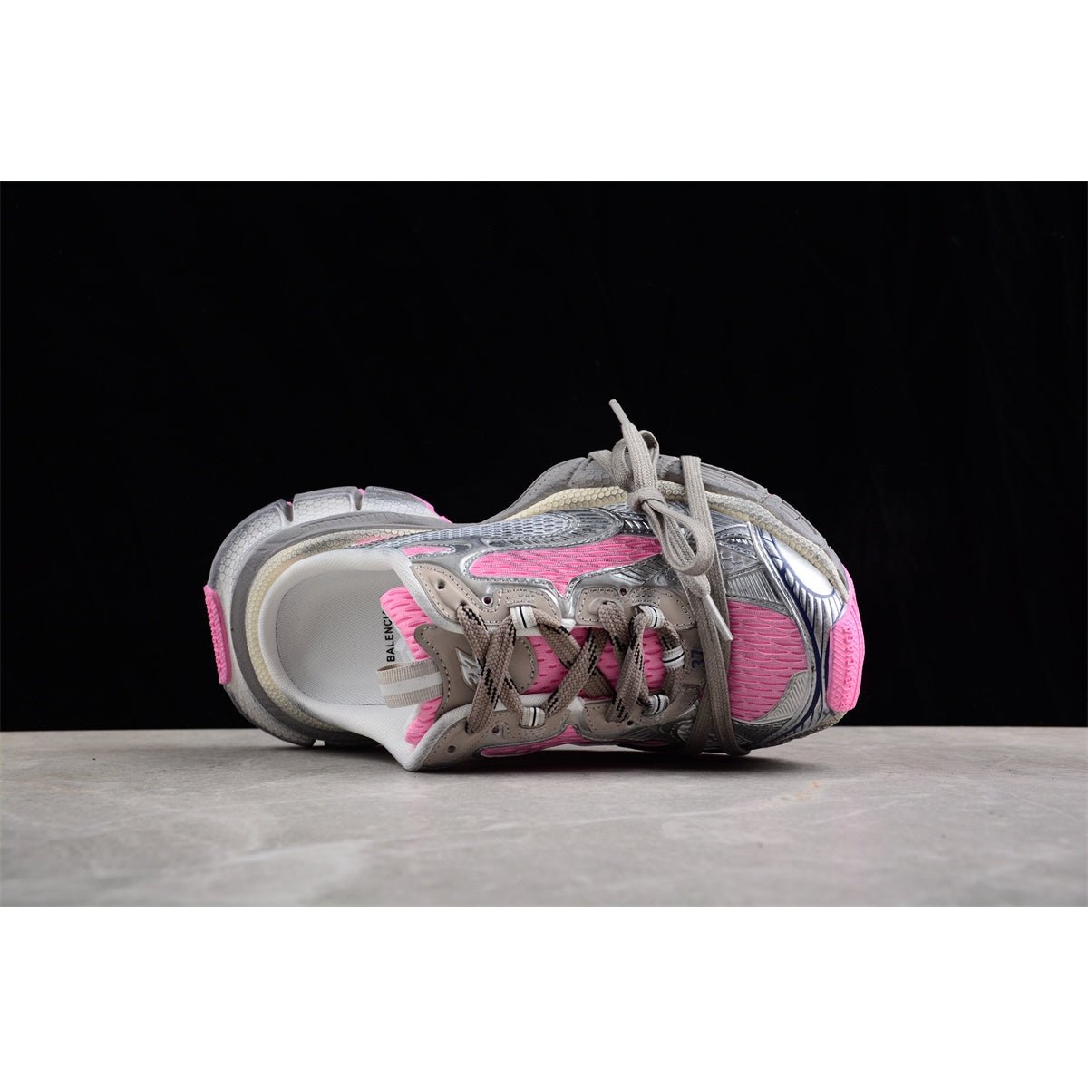 BALENCIAGA 3 - L Mule - Grey - Pink Unisex Streetwear Limited Edition - Introducing the BALENCIAGA 3XL Mule x Grey Pink, a perfect blend of luxury and modern