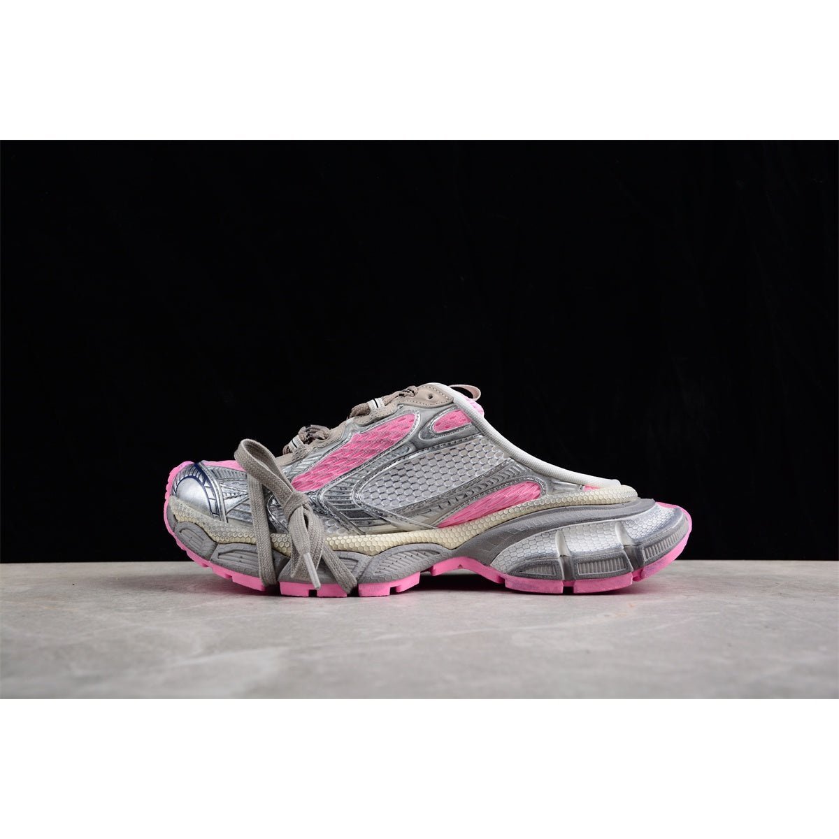 BALENCIAGA 3 - L Mule - Grey - Pink Unisex Streetwear Limited Edition - Introducing the BALENCIAGA 3XL Mule x Grey Pink, a perfect blend of luxury and modern