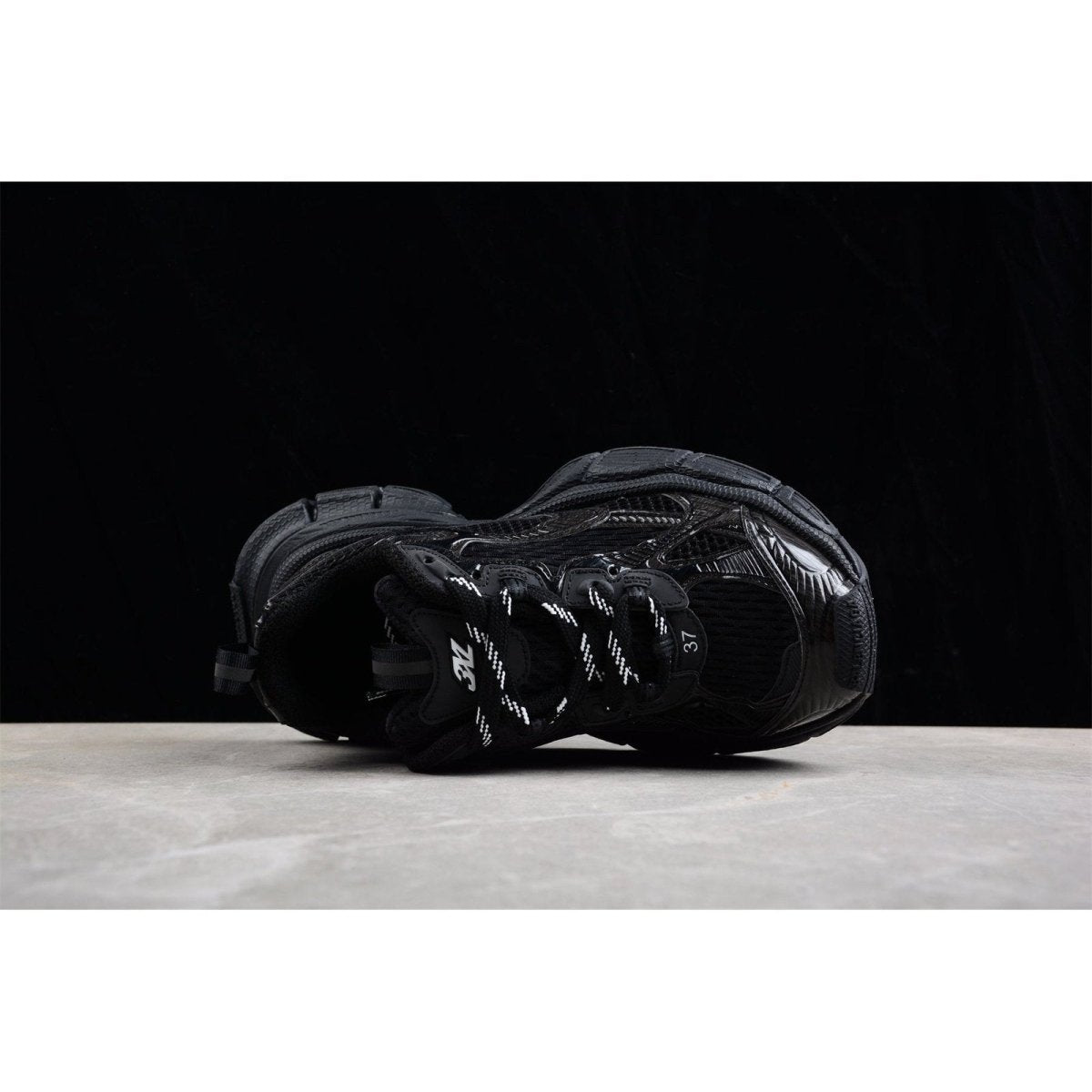 BALENCIAGA 3 - L - All Sneakers - Black Unisex Streetwear Limited Edition - Introducing the BALENCIAGA 3XL x All Black, the epitome of sleek, modern design and luxurious