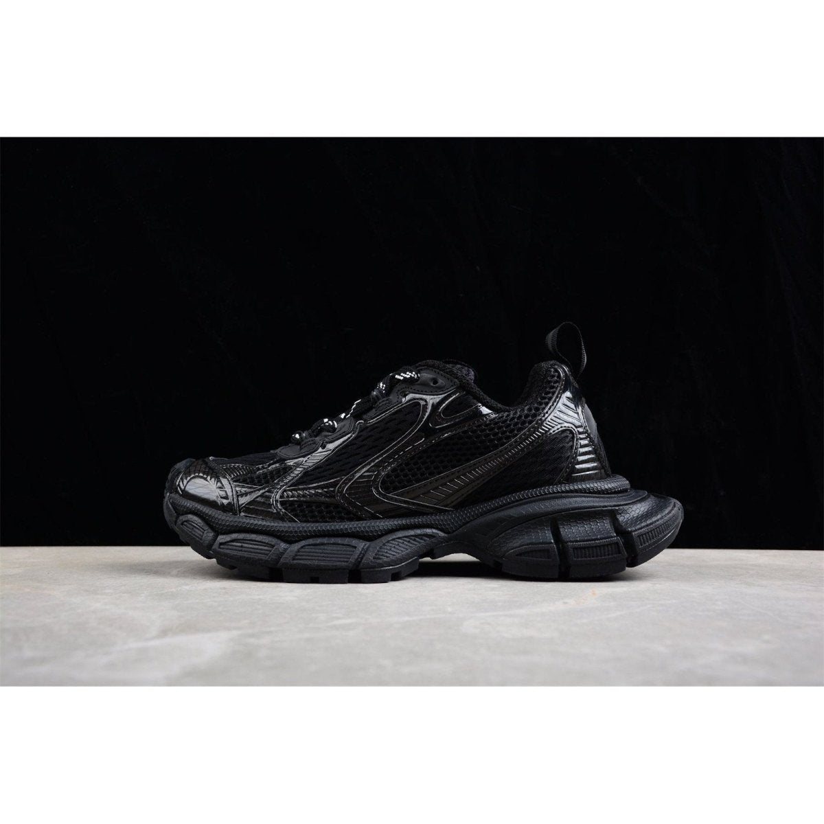 BALENCIAGA 3 - L - All Sneakers - Black Unisex Streetwear Limited Edition - Introducing the BALENCIAGA 3XL x All Black, the epitome of sleek, modern design and luxurious