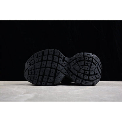 BALENCIAGA 3 - L - All Sneakers - Black Unisex Streetwear Limited Edition - Introducing the BALENCIAGA 3XL x All Black, the epitome of sleek, modern design and luxurious