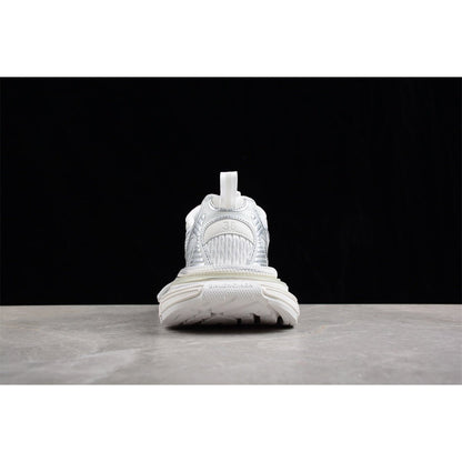 BALENCIAGA 3 - L - All Sneakers - White Unisex Streetwear Limited Edition - Introducing the BALENCIAGA 3XL x All White, a striking blend of avant-garde design and supreme