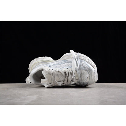 BALENCIAGA 3 - L - All Sneakers - White Unisex Streetwear Limited Edition - Introducing the BALENCIAGA 3XL x All White, a striking blend of avant-garde design and supreme