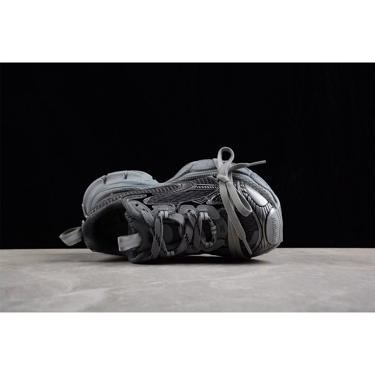 BALENCIAGA 3 - L - Bal Worn Out Sneakers - Grey Unisex Streetwear Limited Edition - Introducing the BALENCIAGA 3XL x Bal Grey Worn Out sneakers, a masterful blend of edgy