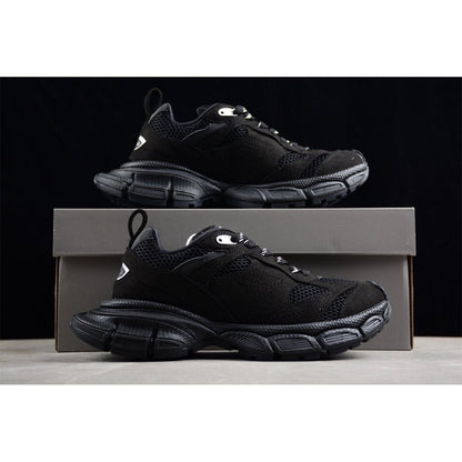 BALENCIAGA 3 - L - Sneakers - Black Unisex Streetwear Limited Edition - The Balenciaga 3XL x Black sneakers exude a sleek, monochromatic elegance, making them a versatile