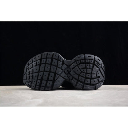 BALENCIAGA 3 - L - Sneakers - Black Unisex Streetwear Limited Edition - The Balenciaga 3XL x Black sneakers exude a sleek, monochromatic elegance, making them a versatile