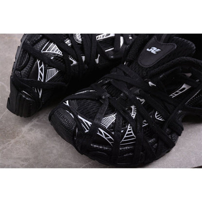 BALENCIAGA 3 - L - White Sneakers - Black Unisex Streetwear Limited Edition - The Balenciaga 3XL x Black White sneakers epitomize the brand's commitment to bold, fashion-forward designs.