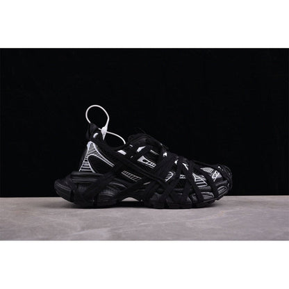 BALENCIAGA 3 - L - White Sneakers - Black Unisex Streetwear Limited Edition - The Balenciaga 3XL x Black White sneakers epitomize the brand's commitment to bold, fashion-forward designs.