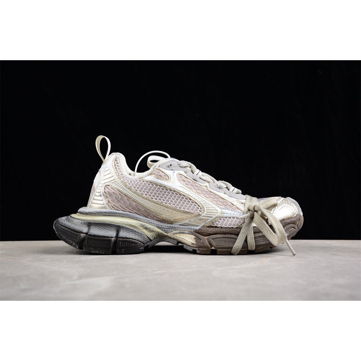 BALENCIAGA 3 - L - Champagne Graffiti Sneakers - Red Unisex Streetwear Limited Edition - Introducing the BALENCIAGA 3XL in Champagne Graffiti, a striking blend of luxury and street art.