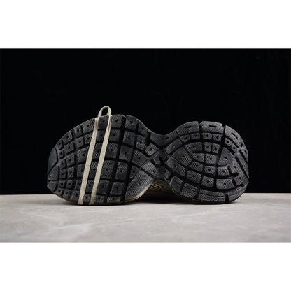 BALENCIAGA 3 - L - Champagne Graffiti Sneakers - Red Unisex Streetwear Limited Edition - Introducing the BALENCIAGA 3XL in Champagne Graffiti, a striking blend of luxury and street art.
