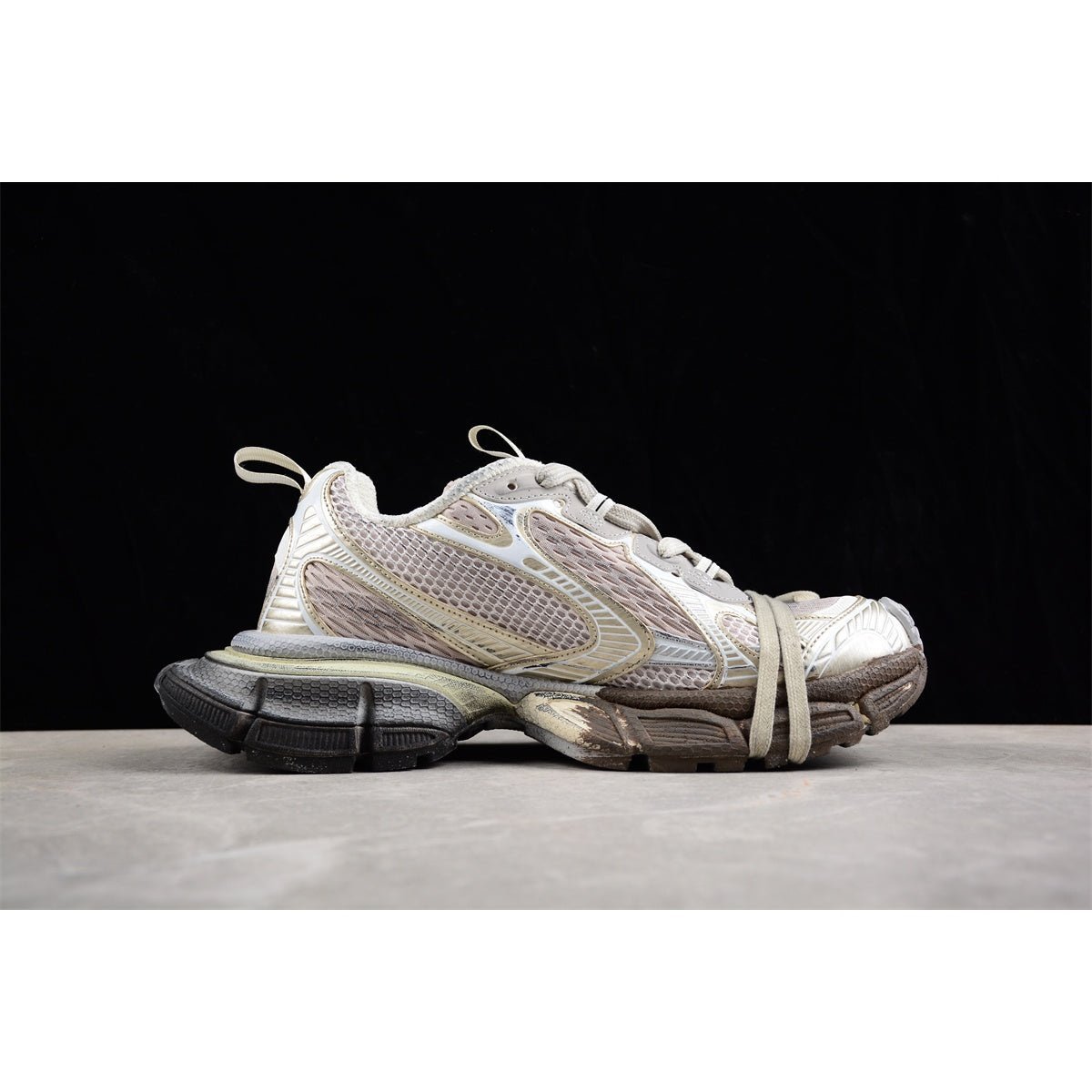 BALENCIAGA 3 - L - Champagne Graffiti Sneakers - Red Unisex Streetwear Limited Edition - Introducing the BALENCIAGA 3XL in Champagne Graffiti, a striking blend of luxury and street art.
